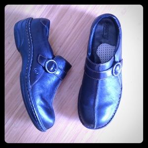 Born brand leather mules, size 6.5
